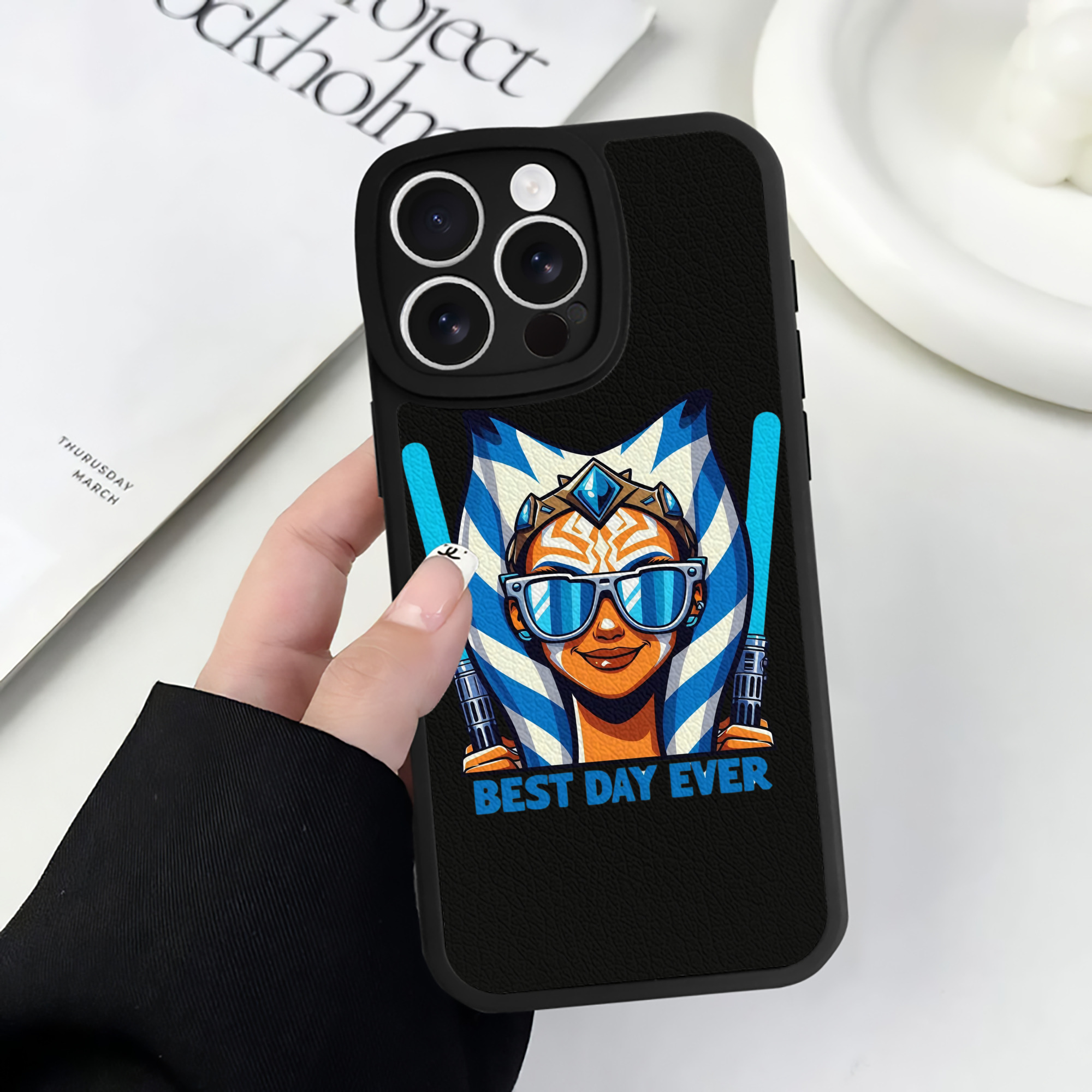 （画像用） スター・ウォーズ Star Wars 【iPhone 16シリーズ対応】シリコンスマホケース（レザー調） 材質：シリコン